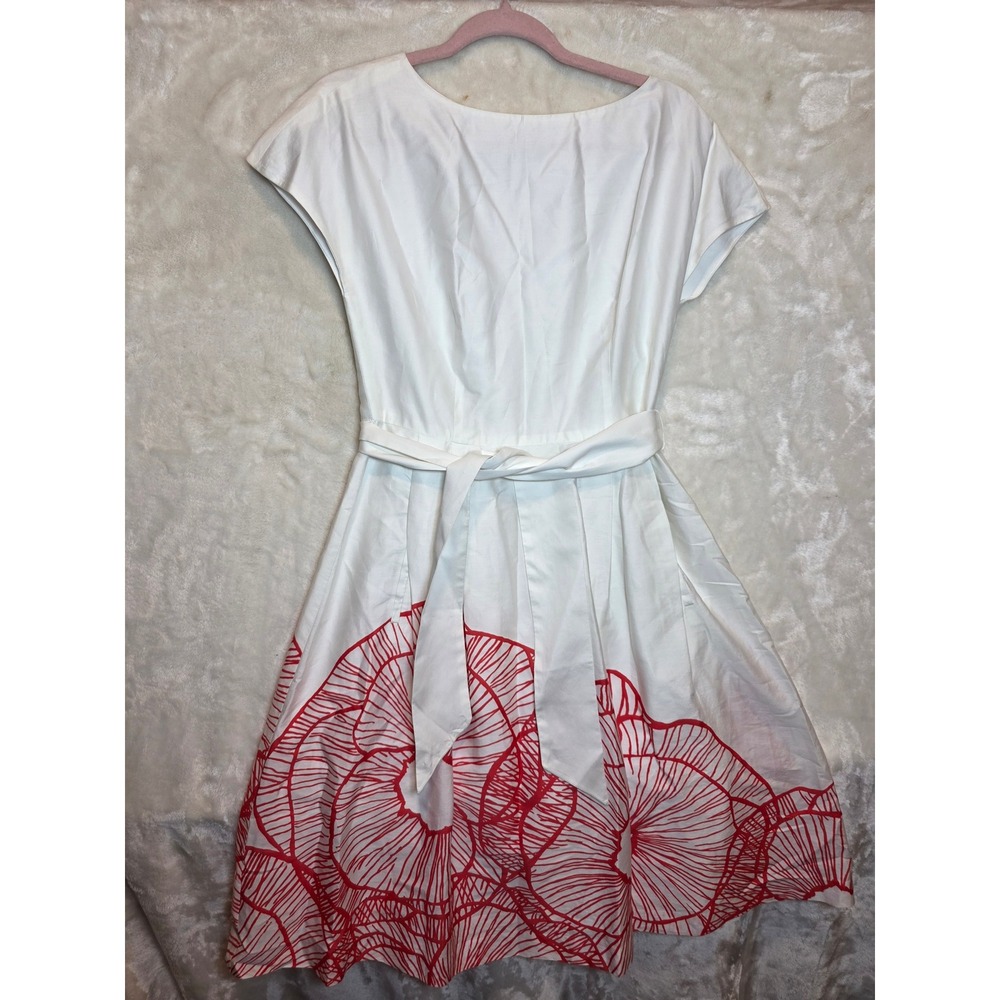 Anne Klein White Red Floral Graphic Print Cotton Fit Flare Belted Dress Size 4